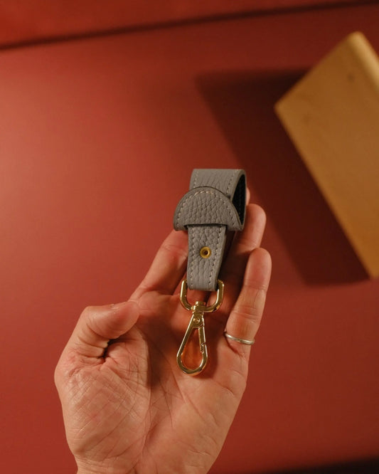 Attache KASUA Atelier Eychenne Biarritz