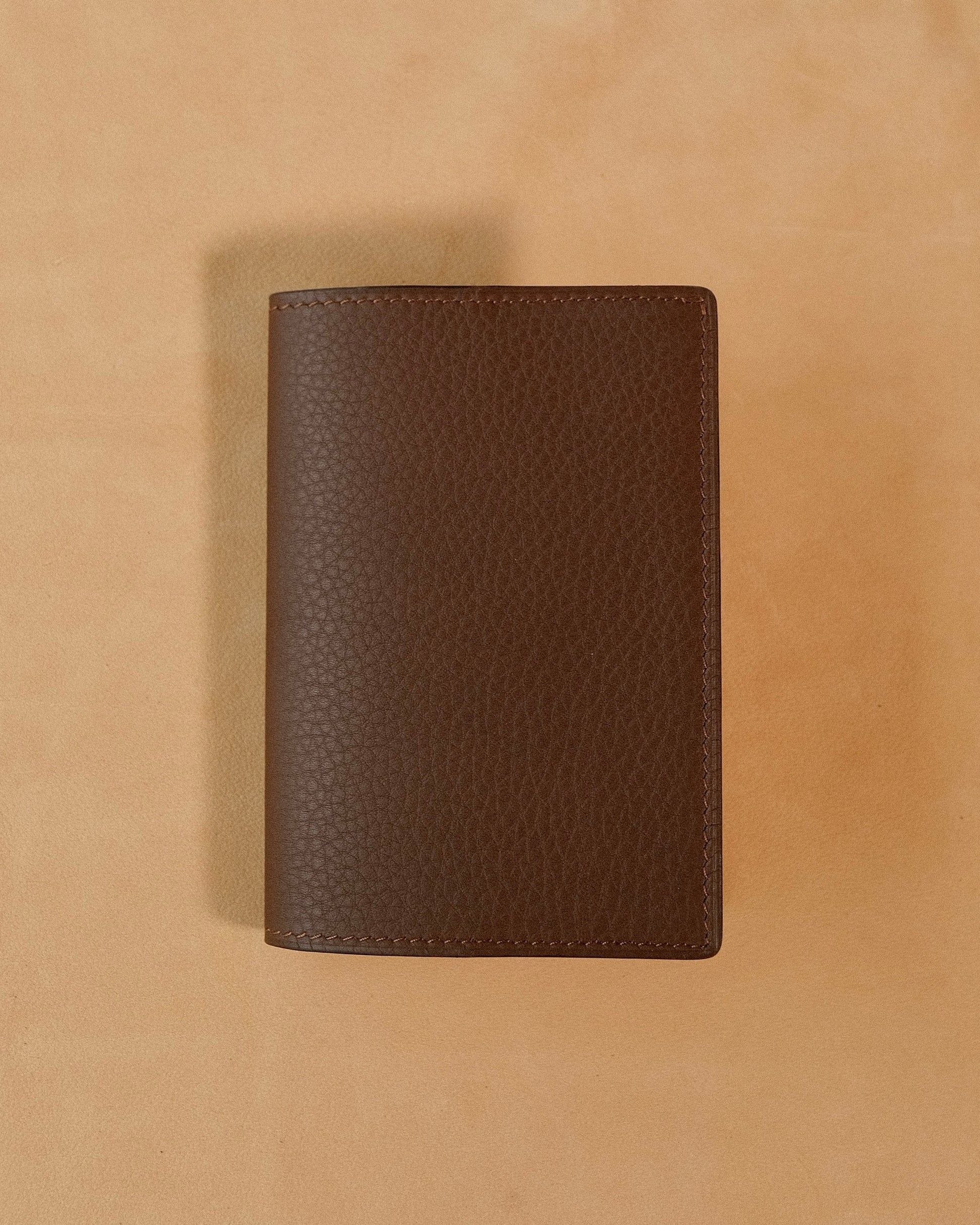 Protège passeport bicolor Ébène/Marron clair - Atelier Eychenne