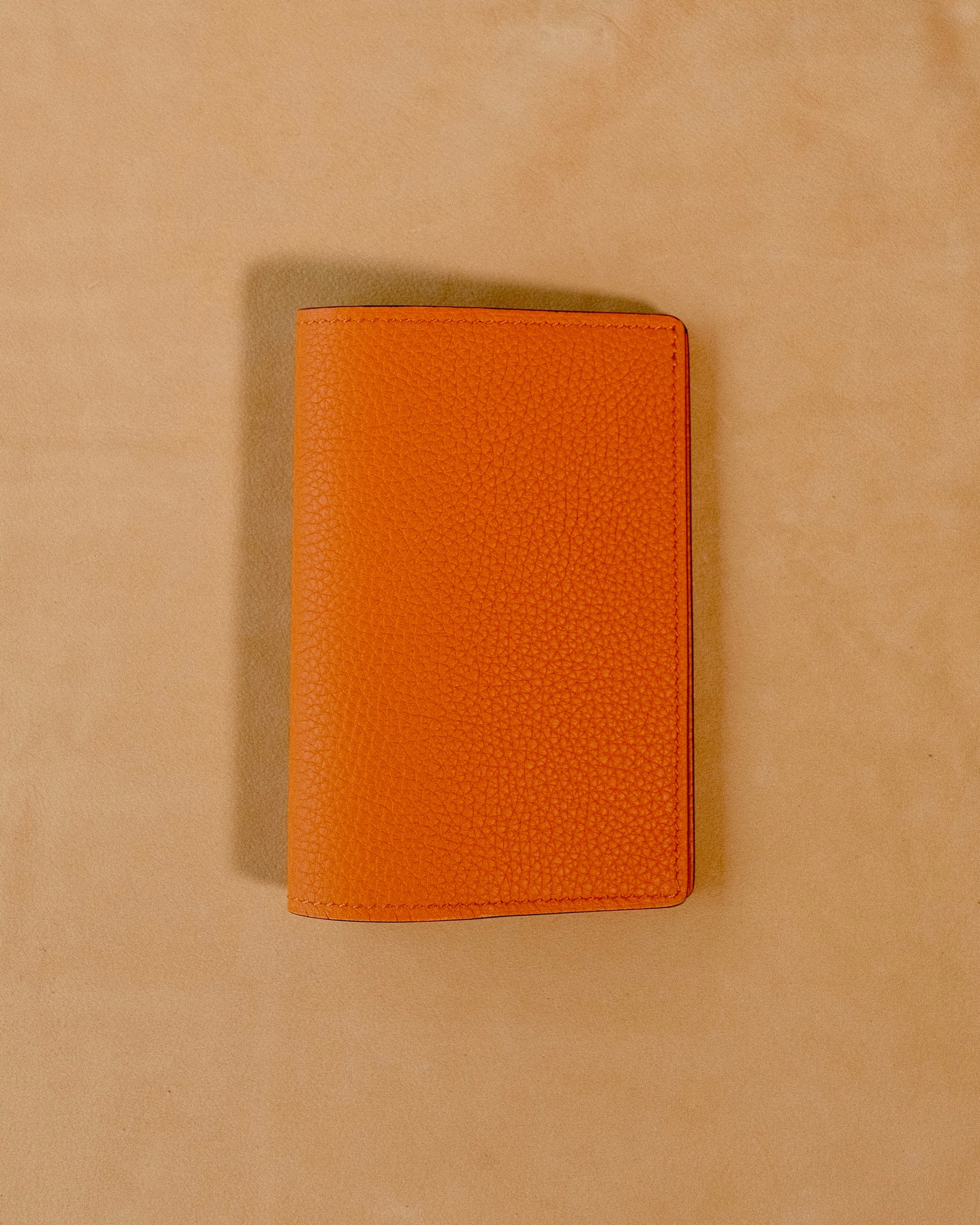 Protège passeport couleur Orange - Atelier Eychenne