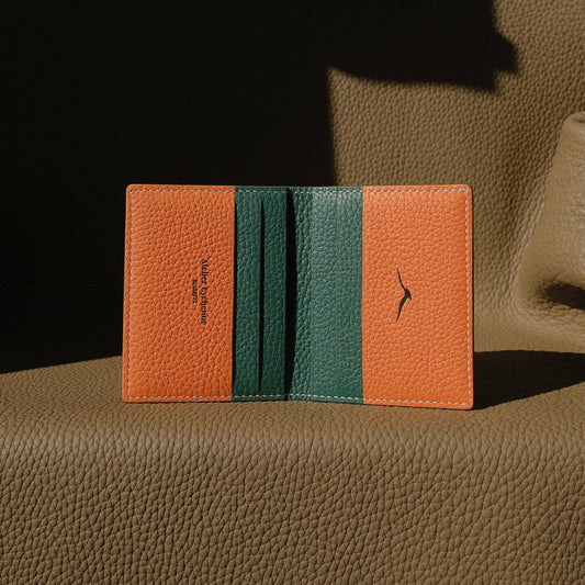 KAIOA V2 - Porte-cartes en Taurillon Vert Emeraude et Orange