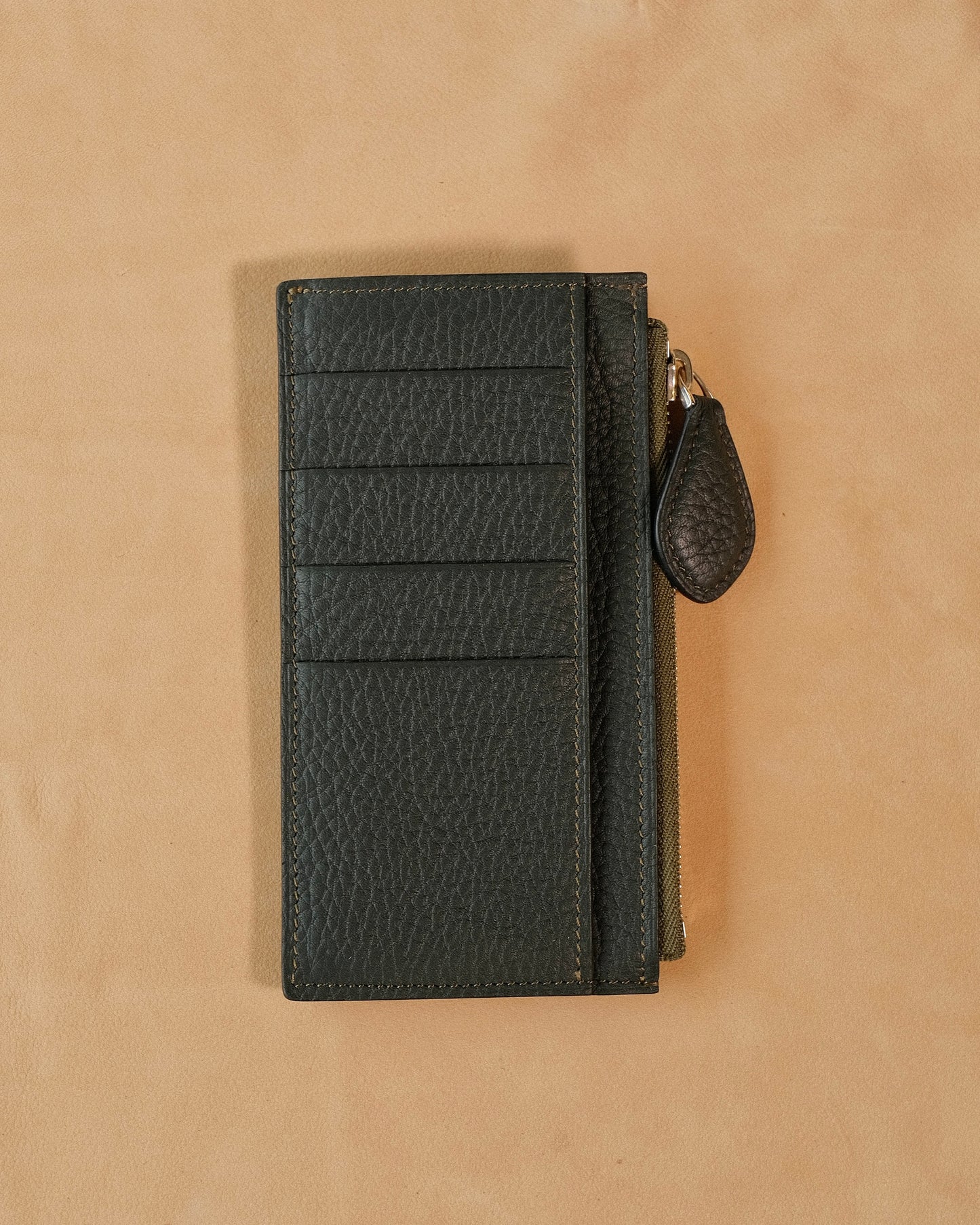 Porte carte - SENDOA en cuir - couleur Vert forêt