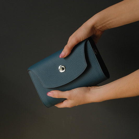 TXISTU - Sac à main en Taurillon Vert Goa